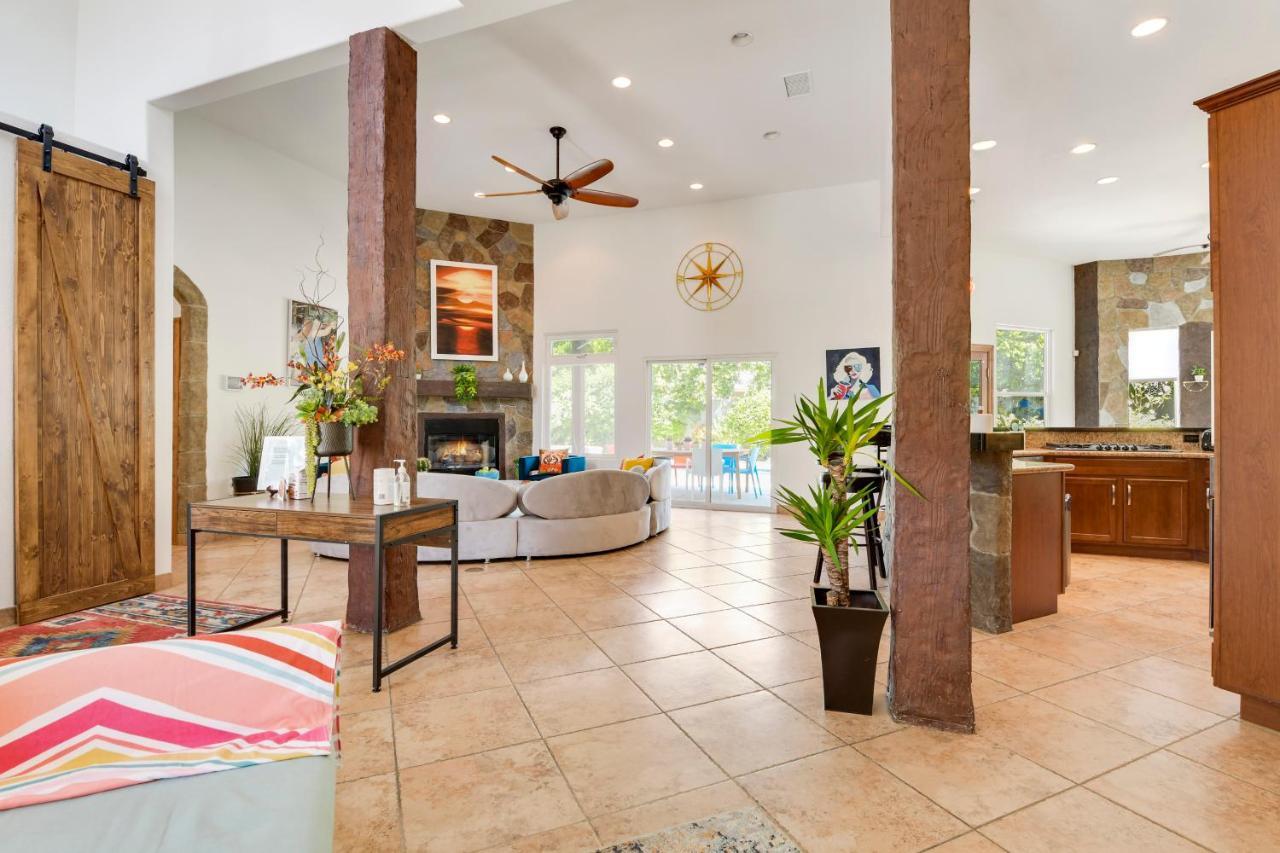 A Beautiful Desert Escape With Everything You Need Palm Springs Ngoại thất bức ảnh